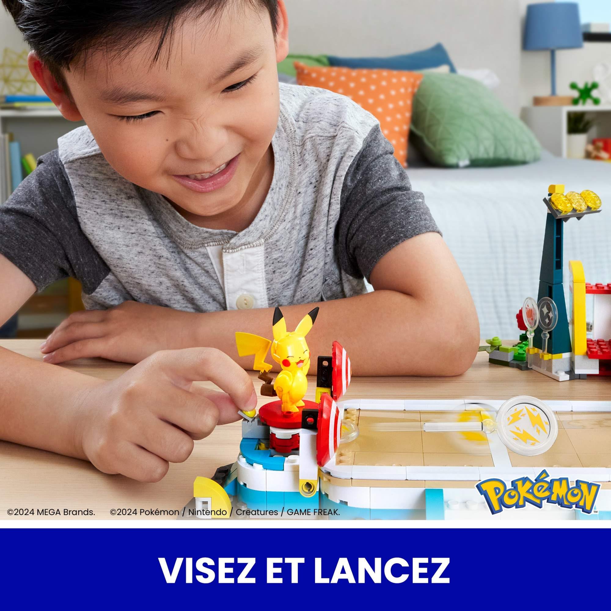 MEGA Pokémon Stade d’entraînement Adventure Builder avec 1 101 pièces, jeu de combat et 5 figurines articulées pour enfants, HWR82